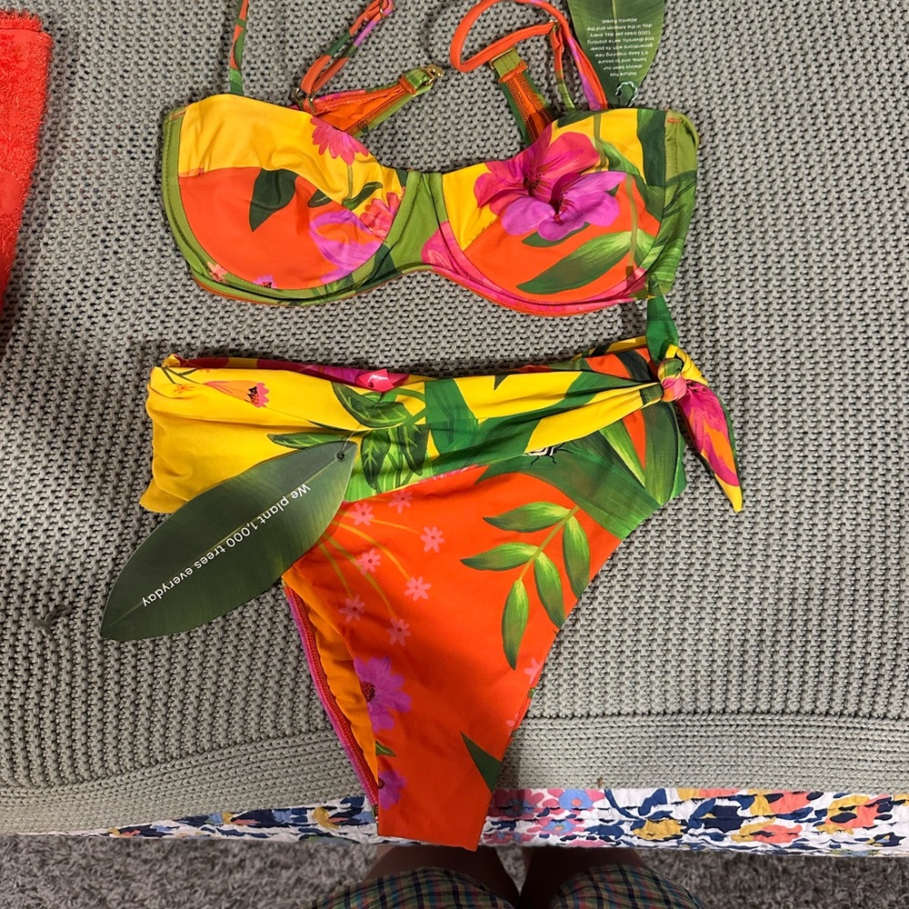 Farm Rio Womens Romantic Garden Bikini Set